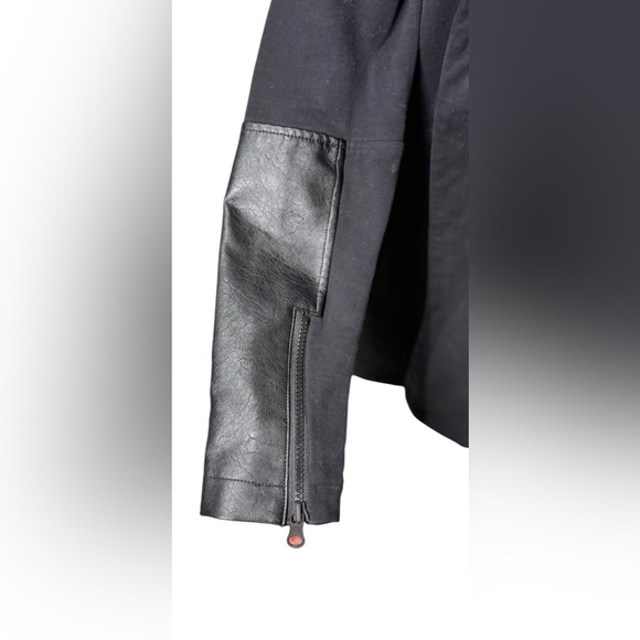 Blanc Noir Open Front Hooded Jacket With Faux Leather Accents in Black Size XL - Picture 5 of 10